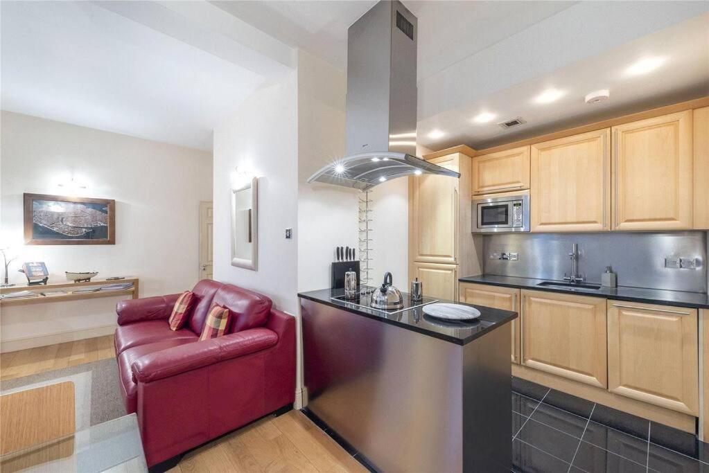 Luxurious Serviced Apt Next To The City Of London And Tower Bridge Apartment Exterior photo